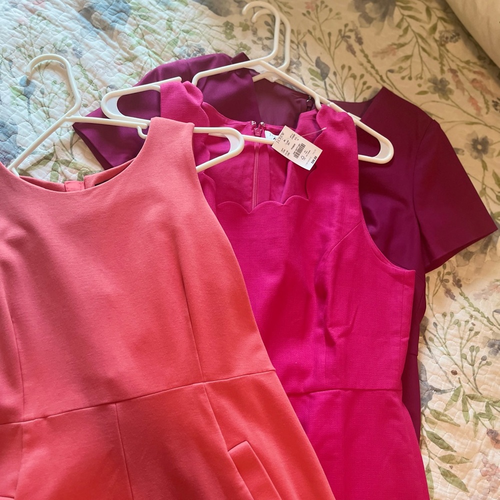 Banana Republic Size 8 stretchy pink dress